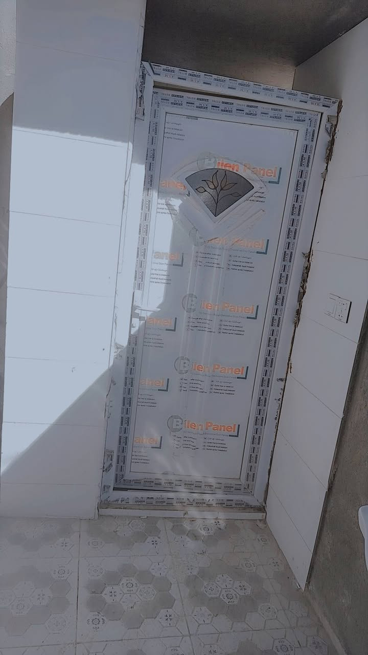 السلام عليكم دار للبيع في منطقه البيضاء السكنيه الزراعيه نزله سيد سعد قرب الضغط العالي مساحة الدار 130 م طابقين الطابق الثاني بعده مكامل بيه نقص بس الطابق الثاني لبخ وبياض وسقف اني مسويله سندويج للجادين فقط
للأستفسار عن السعر
الارقام التاليه
*********** او واتساب فقط ***********
محتويات الدار
ثلاجه مستعمله
ملحق مستعمل
سنك مستعمل
 تعلاكه ملابس تعلاكة شامبو وصابون
فرشه مستعمله
غرفه برازيلي مستعمله حديثه دون فراش
صوبه كهربائيه العدد 2 وحده منهن غير شغاله
خزان ماء دافئ الطحان جديد 
استقبال مع جرباية نوم نفر واحد 
غساله مستعمله 
شكرا الكم البيت هستوه مبني
