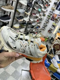 بالنسياغا • أصلي • مقاس ٤٣