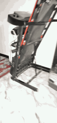 جهاز جري 🏃 استعمال قليل للبيع المكان بغداد قريب على الحبيبيه 078273117...