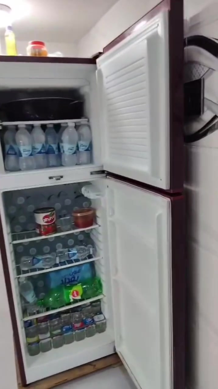 ثلاجات للبيع فول تبريد وتجميد حجم وسط سعر الوحده 120 وبيهن مجال بسيط


**إذا كنت صاحب هذا الإعلان وتريد حذفه لأي سبب، رجاءا أرسل رسالة إلى الدعم الفني**