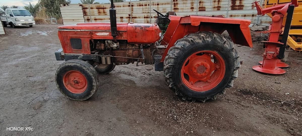 السلام عليكم عنتر ١٩٨٩ للبيع رقم بابل بدون تحويل العنوان بغداد اليوسفيه *********** ***********
