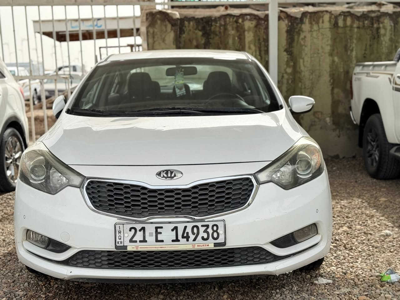 سلام عليكم كيا سيراتو موديل 2014 مكفوله عدا شبرين صبغ  بل بنيد والباقي كفاله عامه رقم سليمانيه دولي تريد تحويل تريد وكاله محرك 1600 ماشيه 100 الف تخم تاير صدر جديد موصفات لد نهاري تبريد قطعتين شفتات سرعه السعر 123 وبيهه مجال مكان السياره واسط الصويره اتصال ***********
