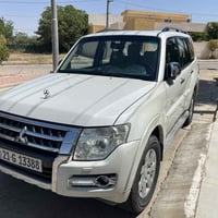 باجيرو 2015 حبتور 165بيع أو مراوس بسياره رقم شمالي حسب القناعه  077113...