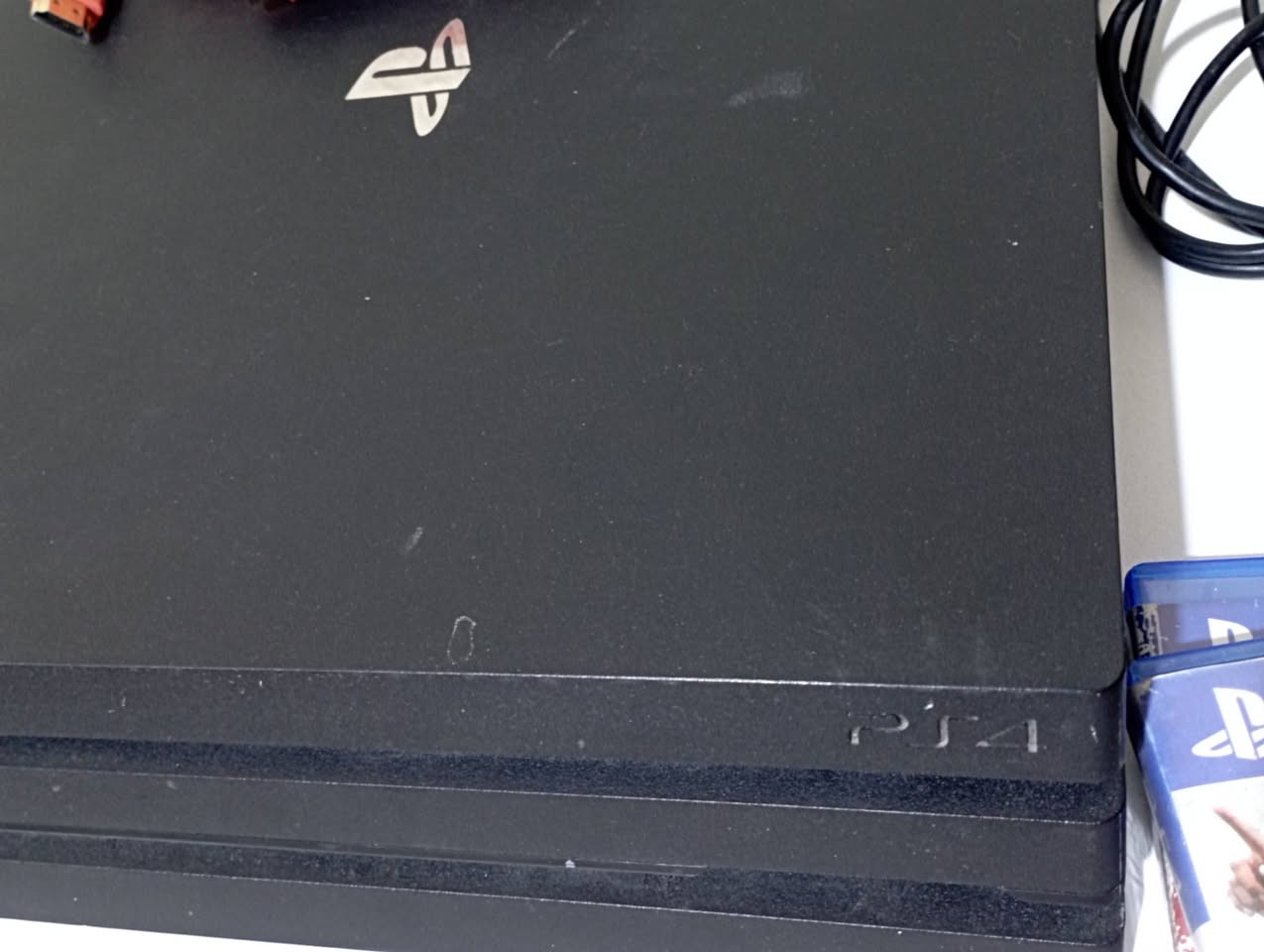 بلي 4 برو لوك ستيكر شرط لا مفتوح ولا مصلح والبلي نضيف وكامل ملحقاته مع البلي 4 جوستكات وهارد 1 تيرا واقراص 2 فيفا 23 وgta 5 مع حساب بي مارتل كومبات وThe Witcher وستار وارس 
البصرة القبله


**إذا كنت صاحب هذا الإعلان وتريد حذفه لأي سبب، رجاءا أرسل رسالة إلى الدعم الفني**