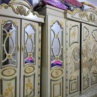 غرفه نوم • للبيع • خشب