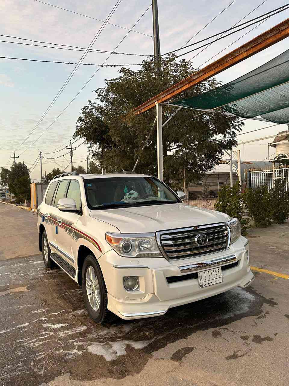 يالله 
لاندكروز موديل 2012كفاله عامه  عنوان طريق نجف كربلاء رقم العامود 870
***********
