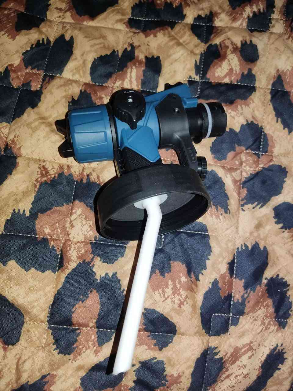 پەمپی بۆیاخ تازەیە شەحنە بەکار نەهاتووە داوای 25000 دینارو موعامەلە ئەگەر موشتەریت تێل بۆ ژمارە *********** السليمانية, العراق
