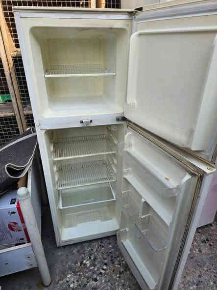 كلش نضيفه وتخبل اخو جديد سعره 125 مكاني لمشتل ***********
