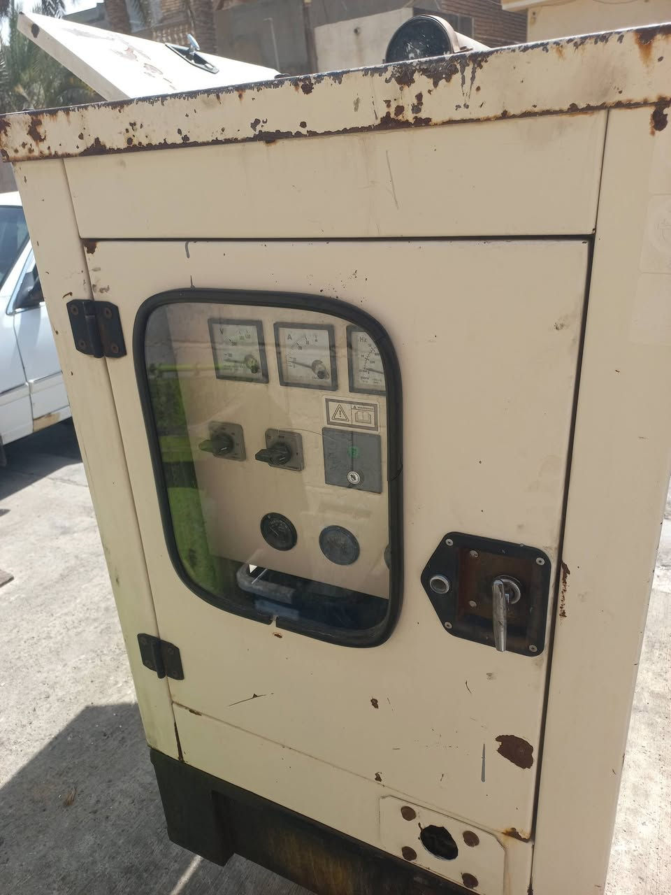 لستر بتر ٣ سلندر ١٤ كيفي كاتم نظام شاشه تشغيل واطفاء ذاتي
الانبار الفلوجه ***********
