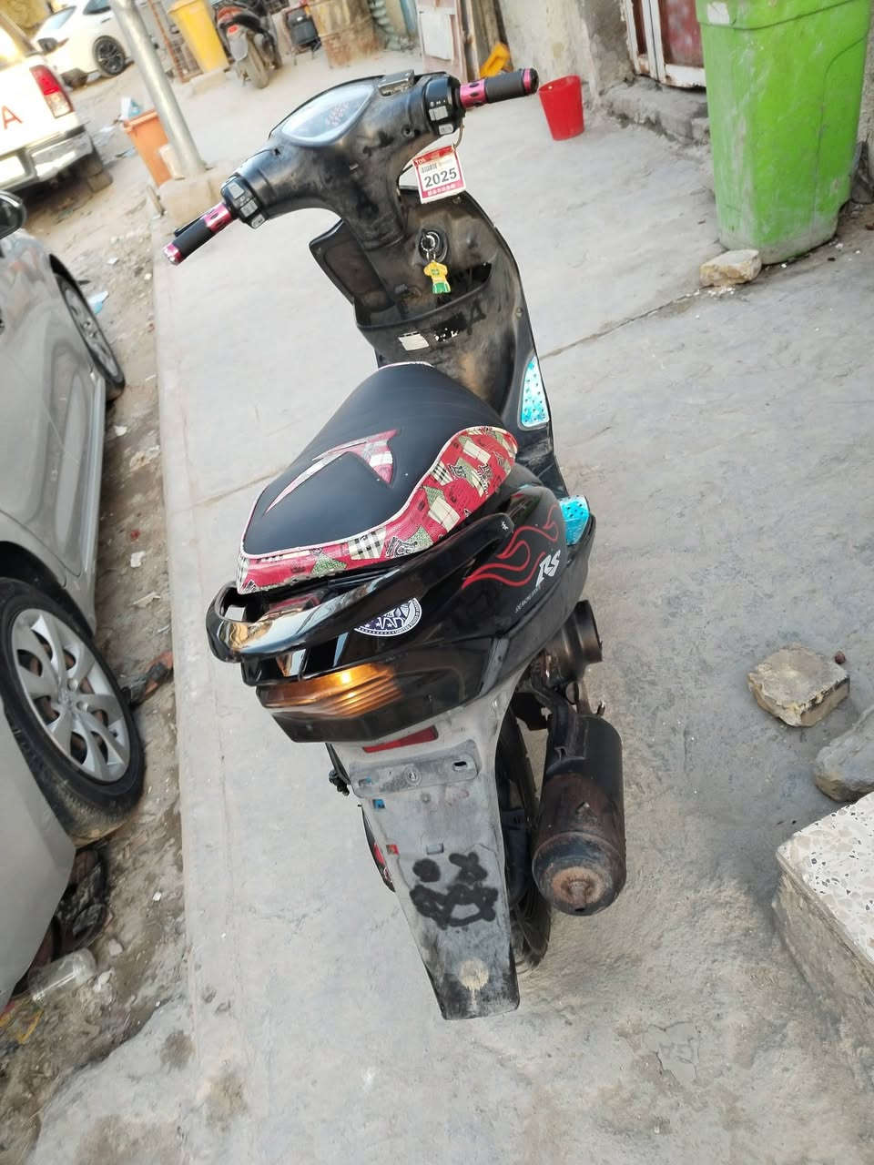 السلام عليكم دراجه ماكس عدله كله بلاد كله شغاله سلف هندر من طول الطول شغاله بوشه بلاد 49شلعه ومعدل دراجه متعوب عليهه سعر 600,مجال مكاني ناصريه


**إذا كنت صاحب هذا الإعلان وتريد حذفه لأي سبب، رجاءا أرسل رسالة إلى الدعم الفني**