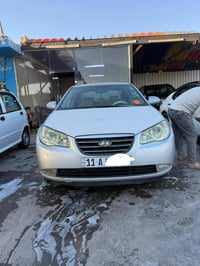 سلام وعليكم هونداي افانتي ٢٠٠٨ مكفوله من الضربه والصبغ بس بيها بارد ور...