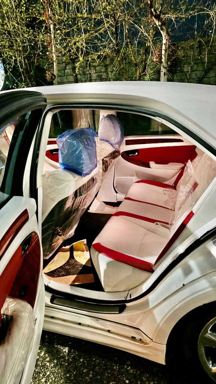 شاهینە بۆ فرۆشتن  2007
GRS 184 براوە براوە 
سەیارە نمونەی جوانیە  کامل مەسرەف کراوە  لە رەسمەکان جوانتر نەبو نەتەوئ
ناو سپە سەیارەکە 
جلد و هیتەر 
سلایت
کوشن حەزن
لەیتی ناوجەی کوێر 
سەقف و کەفەر گۆراوی بە شەرت
گێر و مەکینەی بەشەرتی ١٠٠ فیتەر
٥ بەسمە هەمووی بەسراوە
چوار تایە و ویلی دینگەی سفری بۆ بەسراوە
لە قەوەت خۆی بێزارە 
RPM کراوەتەوە
137کم رۆشتە 
موشتەریت تیل  مالی کەس مەشکێنن

ژ.م ***********
