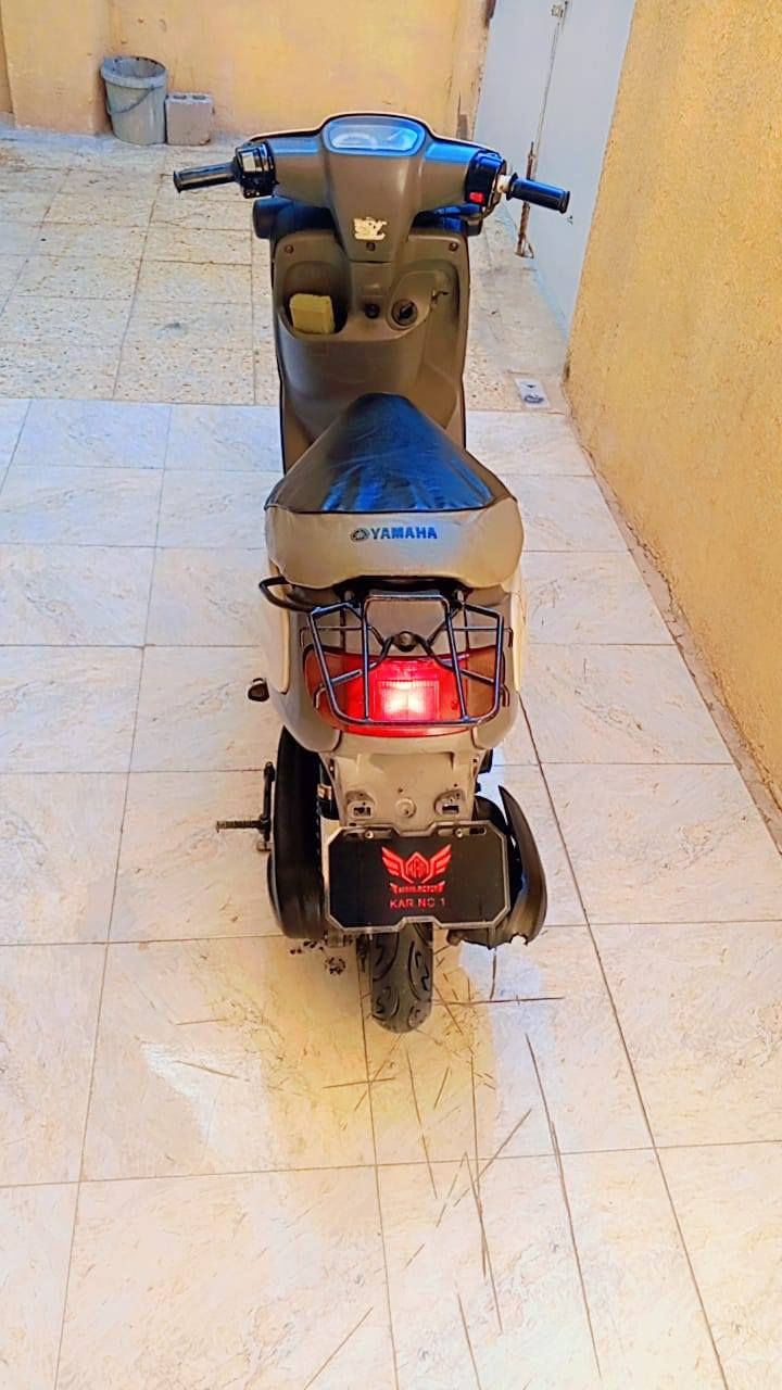 دراجه منغولي 2003 بلاديه نظيفه سلف هندر شغال 
مجفته تجفيت اصلي مال جناي سعرها 400وبيها مجال بسيط
مامتواجد ع الفيس فقط اتصال
***********
