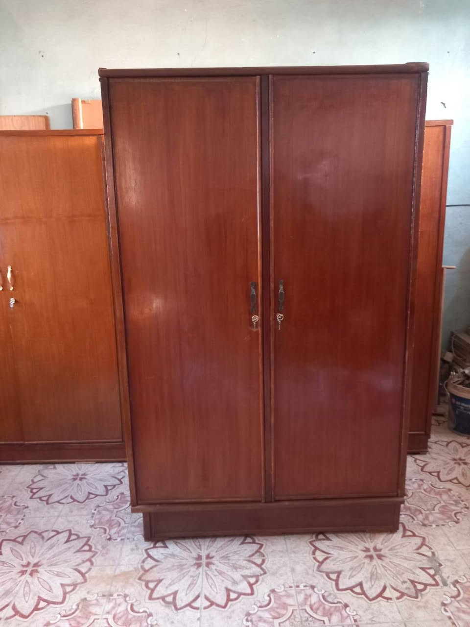 كنتور بابين صاج توصئ الداخل عادي الظهر معاكس عادي. السعر 150 وبي مجال العنوان بغداد الكرخ تقاطع درويش البياع شارع البداله الانتصارسوق اميمه فرع مجمع الرازي ع اليمنه منتصف شارع ع اليسرى خلف مي اور
***********
*********** بغداد, العراق
