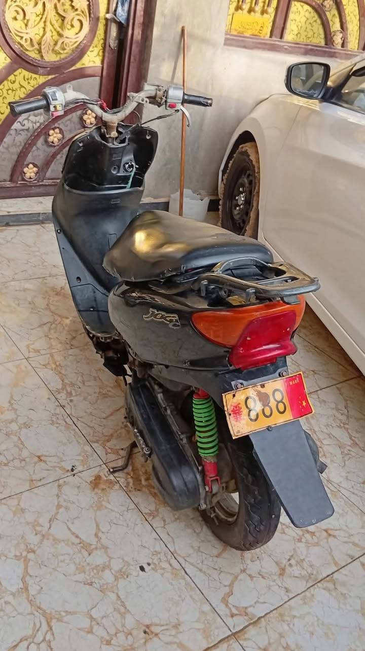 السلام عليكم
دراجه عصفوريه للبيع شغاله هندر واحد مكينه ناعمه 
السعر 100 وبيه مجال العنوان واسط كوت انوار الصدر 
رقم ‏‪0771 291 9416‬‏
