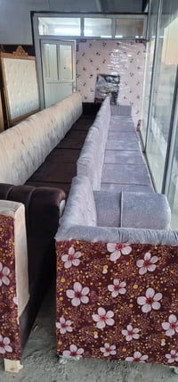 ديوان ٧٫٥م • خشب عراقي • معرض ثائر