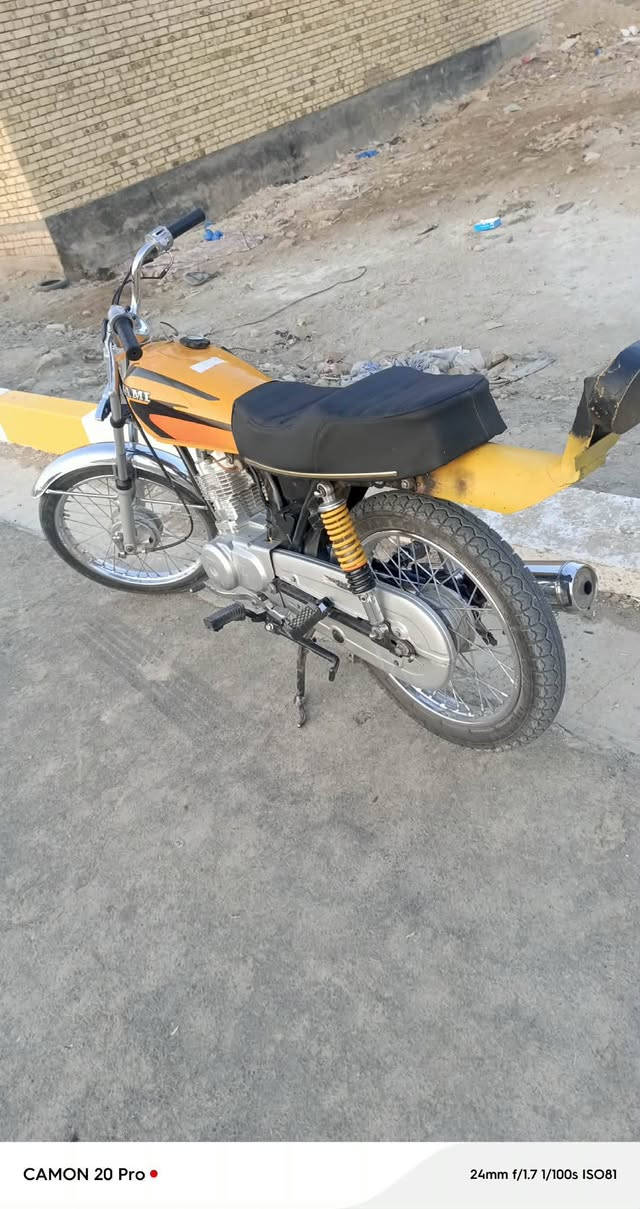 دراجه البيع سعر خاص لو دك عليه هاذ رقمي ***********
