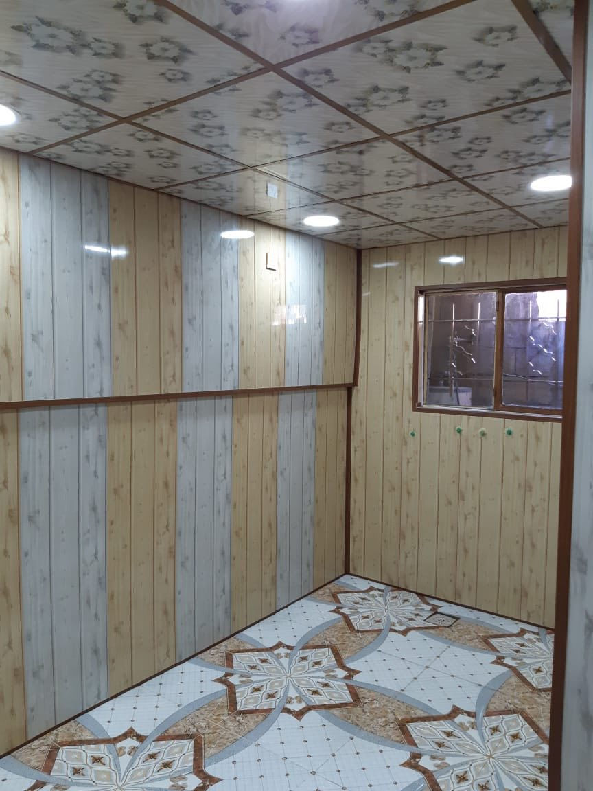 ألسلام عليكم ورحمة الله وبركاته
للأيجار مشتمل 🏠 في حي معمل الأدوية / قرب جامع الفرقان / شارع ماجد بحر 
يتكون من كراج سيارة وغرفة ضيوف وغرفتين ومطبخ وصحيات وموزع 
التفاصيل 👇🏻👇🏻👇🏻👇🏻👇🏻
كراج سيارة :  طول 7.5 - عرض 4
غرفة استقبال : طول 6 - عرض 4 
غرفة نوم 1️⃣ : طول 6 - عرض 4 ماعدا البالكونة 
غرفة نوم 2️⃣ : طول 4 - عرض 4 
مطبخ 👨‍🍳+ صحيات + موزع 
🔺ملاحظة : (( لدى فتح الصورة اسفل الصورة تفاصيلها ))  
للأستفسار ‼️ الأتصال على الأرقام التالية أتصال + واتساب 
 📞 (( *********** )) • 📞(( *********** )) 🔹
