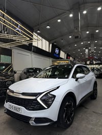 كيا سبورتج 2024 بلاك بيانو  فول مواصفات  بانوراما تدفئة مقاعد وستيرن  ...