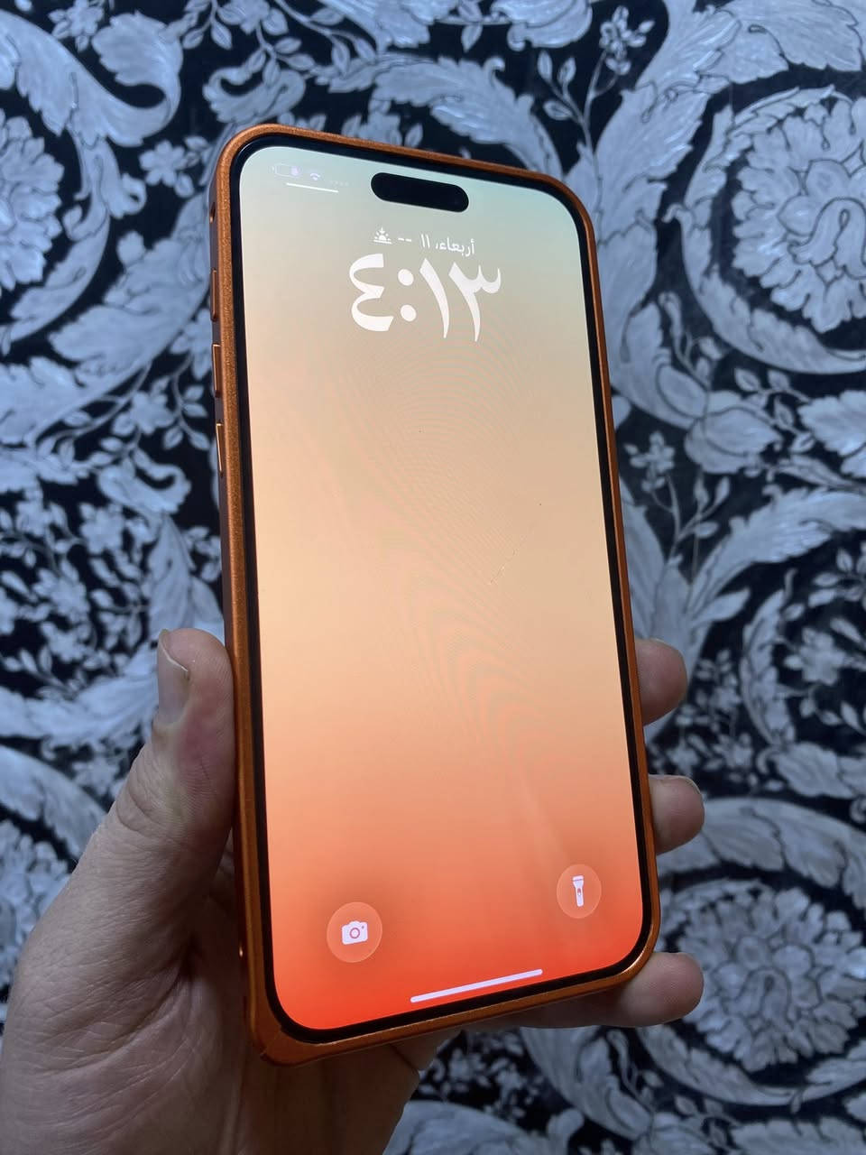 ‏ايفون 15 برو ماكس بدل فقط بطارية الجهاز محور ال iPhone 17 Pro ماكس بطارية 100 ذاكرة 256 شريحتين سعر 700 اتصال *********** خاص مغلق ￼
