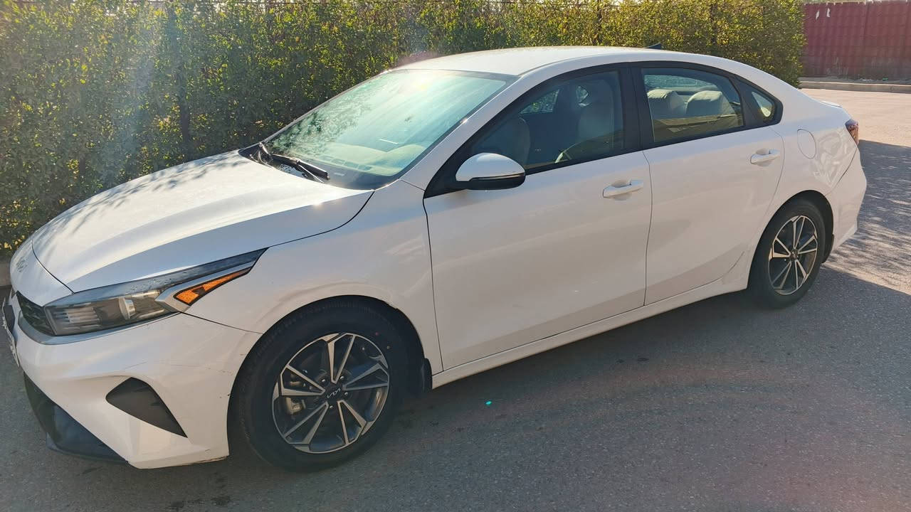 فورتي 2022 لبيع
ماشيه 60
رقم بغداد بسمي
حادث داخل الصور 
السعر 147$وبيه مجال بسيط
بغداد البلديات 
رقم ***********
