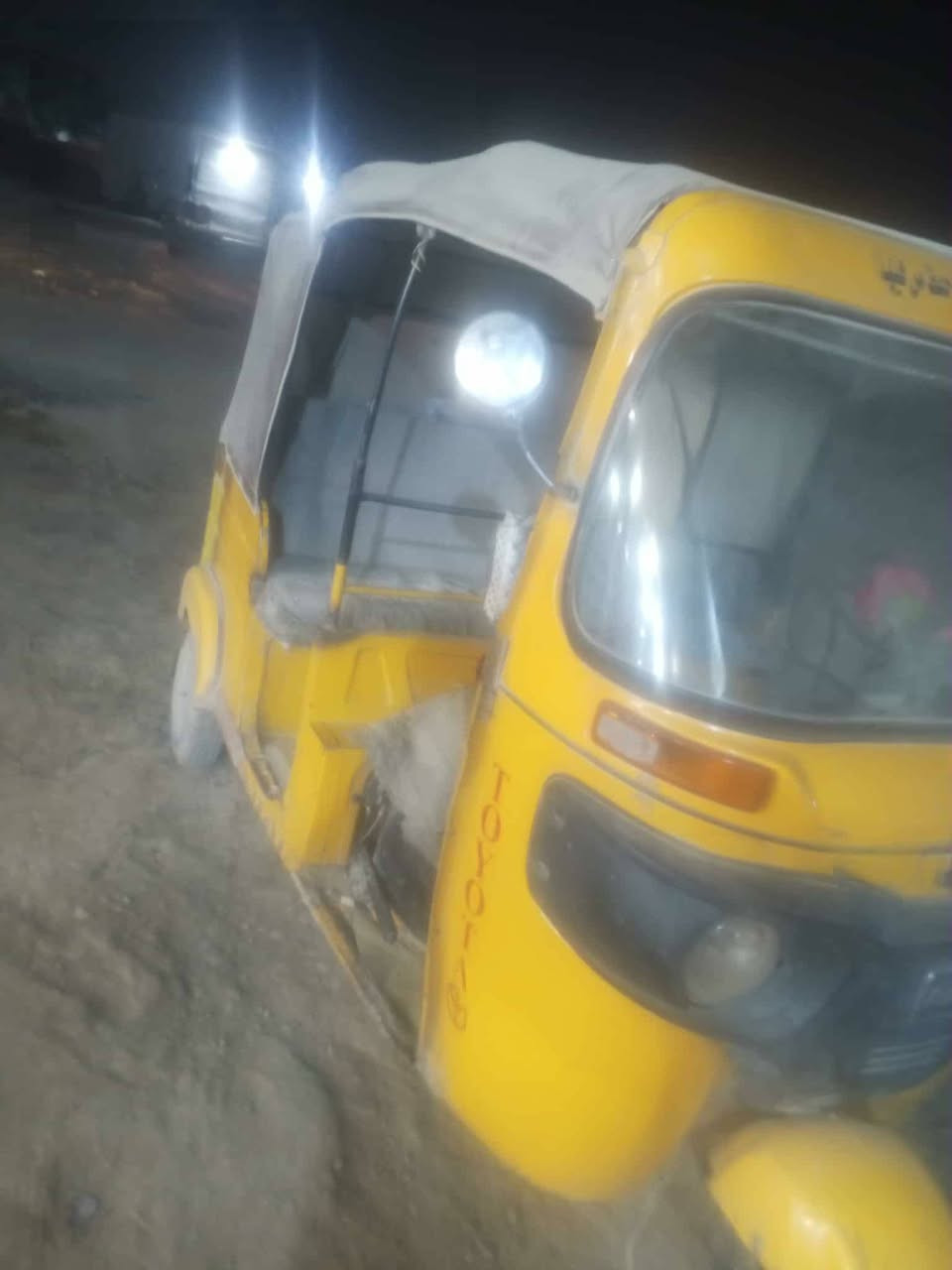 سلام عليكم تكتك للبيع موديل 19 اوراق كامله مكاني بغداد شعب ***********
‏‪
