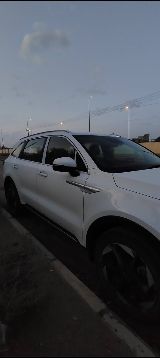 للبيع سورنتو موديل 2024 رقم (دوليه )داخل وخارج ماشيه (24}حقيقي وعلى الفحص    بعدهي بتراب الشركه مكفوله كفاله عامهه
ألموصفات

جي بي أس 

حجم 6 سلندر/كير ماوس/داتا شو/تشغيل عن بعد/هناد بريك بصمه/ الصندوق كهرباء‏/دشبول الوان/ قبضات ابواب المنيوم.                           

حجم الاطارات 19

لايت عدسات/كشافات زينون                                      

مقود جلد شفتات مقود/مثبت سرعة/
عدد المقاعد 7/مقاعد الاماميه كهرباء                            

بردات خلفيه/حساسات امام خلف

تبريد شاشه ٣قطع تبريد                           

نظام مانع تزحلق/‏ABS

شاحن موبايل واير لس                          

اشاير بالمري والمري قابلة للطي 

مخرج AUX/مخرج USB

‏BIuetooth/                      

‏( comfort - eco- sport - smart)وموصفات لم تذكر 

 السياره مكفوله كفاله عامه 

السعر خاص  او اتصل على رقمي 
*********** 

مكان سياره النجف

للبيع سورنتو موديل 2024 رقم (دوليه )داخل وخارج ماشيه (23الف}حقيقي وعلى الفحص    بعدهي بتراب الشركه مكفوله كفاله عامهه
