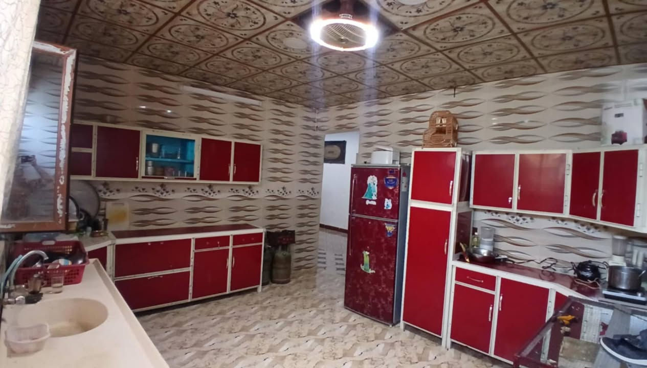 ***********
بسم الله والصلاه والسلام على رسول الله عندنا هذا الدال للبيع دار 200 متر دار رقم دار ركن بمحل للبيع المراوس كركوك حي الوحده قريب على الجامع قريب على المدرسه ابتدائيه نينوى اللي يريد
