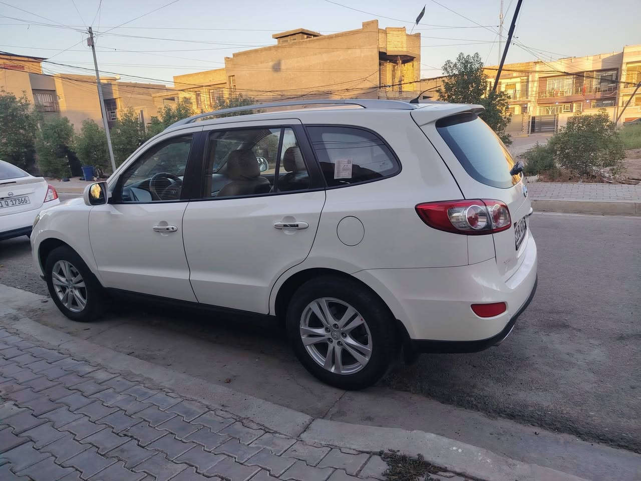 سلام عليكم سنتافي موديل ١١ رقم بغداد خليجي فول مواصفات فول للخير محرك ٦ سلندر مايحتاج اذكر مواصفات فول تحويل مباشر ماشيه ٢٠٠  العنوان محموديه سعر ١٣٠ وبيها مجال الطيبين السفسار بي واساب *********** ***********
