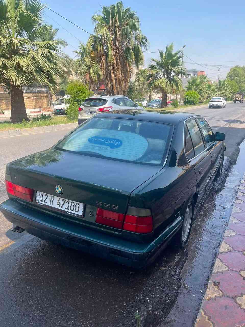 BMW525
موديل 1989
سيارة بسمي كابوني بانزين
سيارة بيها تقحيل 
سعر قفل 35 
***********
***********
