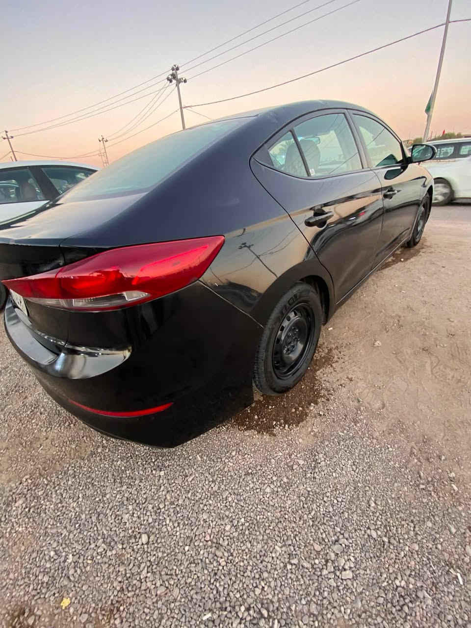 السلام عليكم النترا 18امريكي ليبل واحد بس البنيد مبدل حداديه مكينه تخم تاير ‏سيارة حلوة وخير من الله  رقم اربيل تريد وكاله تريد تحويل  تعال وشوف واني بخدمتك مكاني بابل السعر 115 وبيه مجال موبايل ***********
