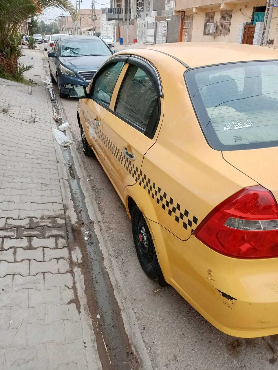 سلام عليكم افيو لبيع موديل 9 كير حداديه مكينه جدد لا صبغ ولا ضربه بيه قويه مكان نجف ***********
