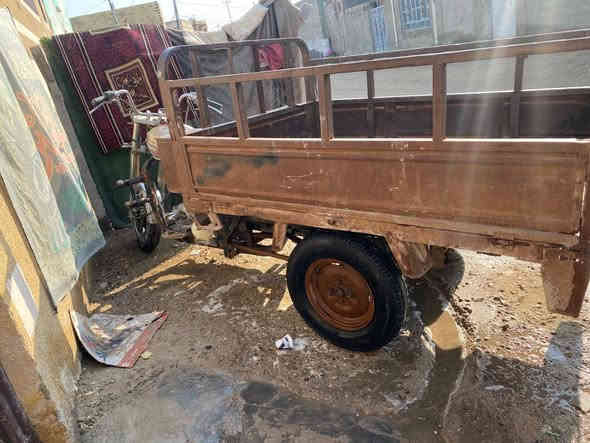 السلام عليكم ستوته موديل 10 رقم الماني نجف بس راعيها ما نعرف عنوانه بس هو داخل النجف السعر مليون 250 وبيها مجال قليل
***********
