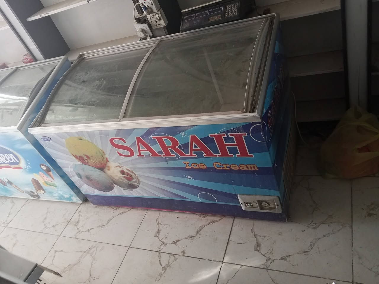 السلام عليكم عارضات أسواق للبيع  ومستعجل على بيعتهن. مكاني بغداد البياع شراي خابرني وبالخدمه ***********
