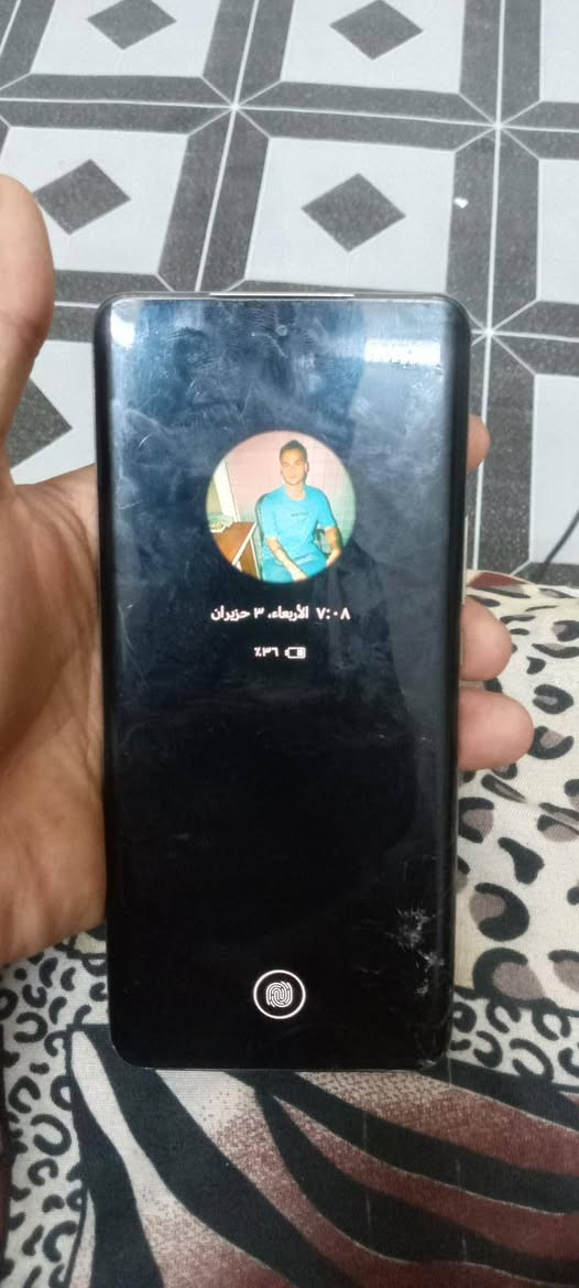 جهاز HONOR X9b 5G جهاز شاشته مفطوره موضح والاطار مالته هم شوي تعبان كلشي ما بي جهاز 
جهاز HONOR X9b 5G جهاز شاشته مفطوره موضح والاطار مالته هم شوي تعبان كلشي ما بي جهاز شغال لا يعلك ولا يشمر ولا مفتوح ابداا ذاكره ٢٥٦ العنوان السيديه الرقم ***********  السعر 150 وبي مجال قليل كلش جماعت ال100لا شوفني وجهك
