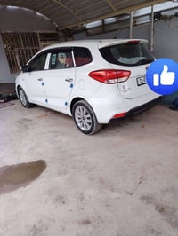 كيا كارينز • ٢٠١٥ • كفاله سنة