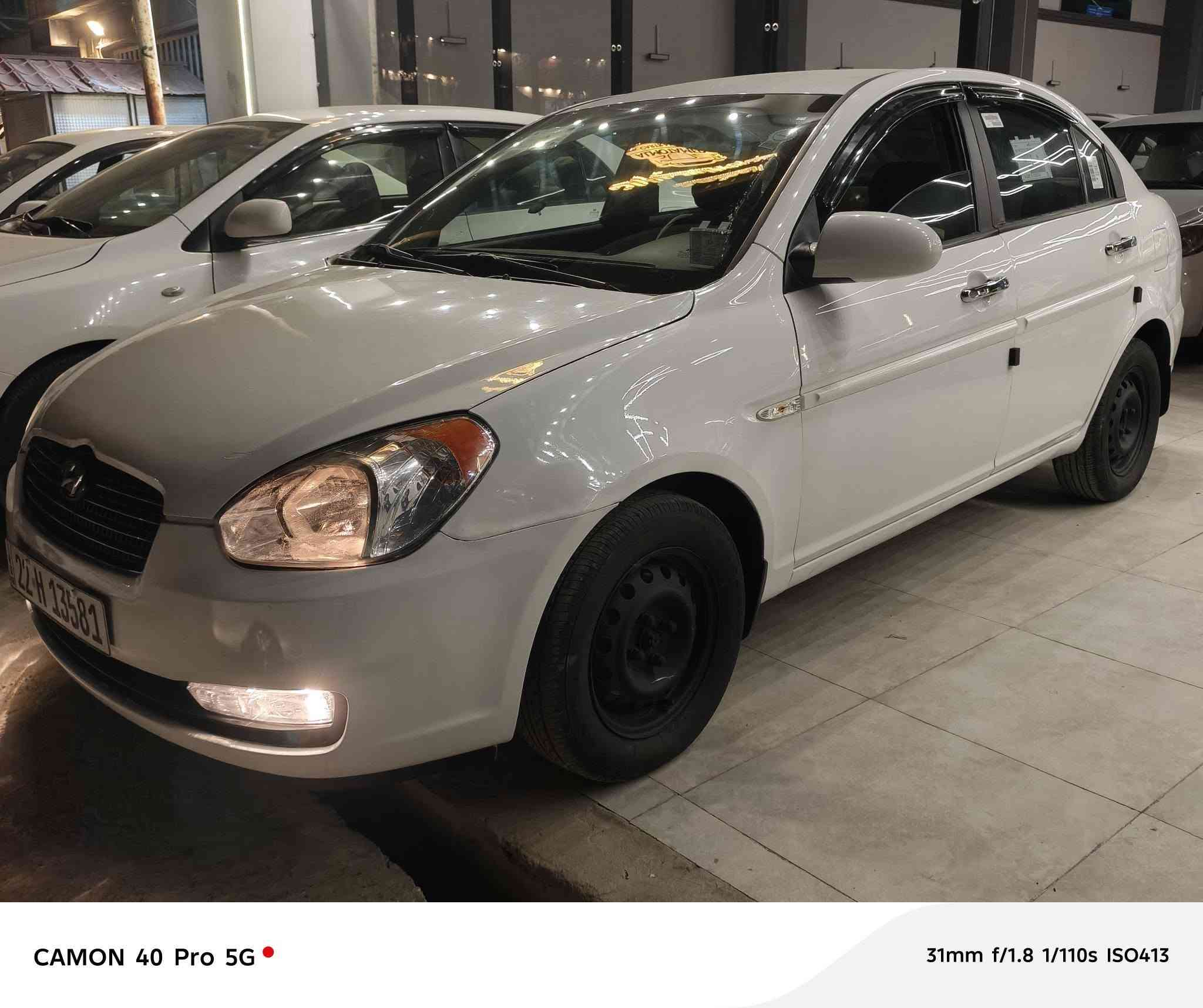 للبيع اكسنت موديل 2008 بيها صبغ بونيد ورقم سنويه جديد السياره جاهزه من كلشي السعر 92وبيها مجال قليل والرقم ***********
