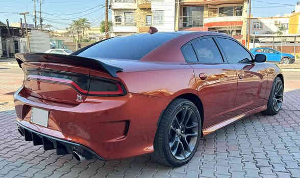 السلام عليكم 
دوج جارجر RT ( للبيع فقط ) 
موديل 2022 ( Super Track Pack )
وارد امريكي 
حادثهة ( البنيد سرقة + رصعات بقبق الجنطة - كل التفاصيل موضحه بل صور + رقم الشاصي موجود ) 
السونار موحود بلصور
محرك  5700 / V8
ماشيه 26 الف ميل 
رقم اربيل انكليزي تحويل مباشر
( السياره بيهة كتاب تظليل من مرور اربيل ) 

المواصفات
1- بصمة تشغيل + ابواب + صندوق 
2- فتحة ( سلايد روف ) 
3- شفتات بل ستيرن 
4- حساس خلفي 
5- تحكمات استيرن 
6- ميموري خزن كرسي السائق 
7- سماعات ( Harman Kardon ) 
8- عدسات امامية LED
9- رادار جانبي + نقطه عمياء بل مري 
10-كشنات كهرباء السائق والسكن 
11- كشنات كنتارا وجلد 
12- كشنات تدفئه وتبريد ( امامي + تدفئه خلفي ) 

الاضافات 
1- دبات وسطيه ( Corsa )
2- سبايدر ريد اي 
3- دفيوزر خلفي 
4- ويل كب ( دايتونا ) 
5- الداخل / دشبول وتجوه ( فورجت ) 

السعر 33,500 $ ( وبيهة مجال بسيط )
المكان _ بغداد / الكرخ 
الاتصال على الرقم ***********
