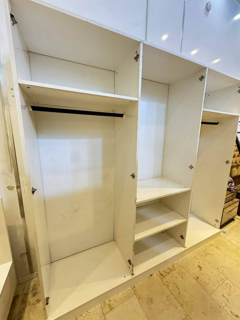 غرفه تركي 5قطع نظافه 100%سعر 410 مكان نجف


**إذا كنت صاحب هذا الإعلان وتريد حذفه لأي سبب، رجاءا أرسل رسالة إلى الدعم الفني**