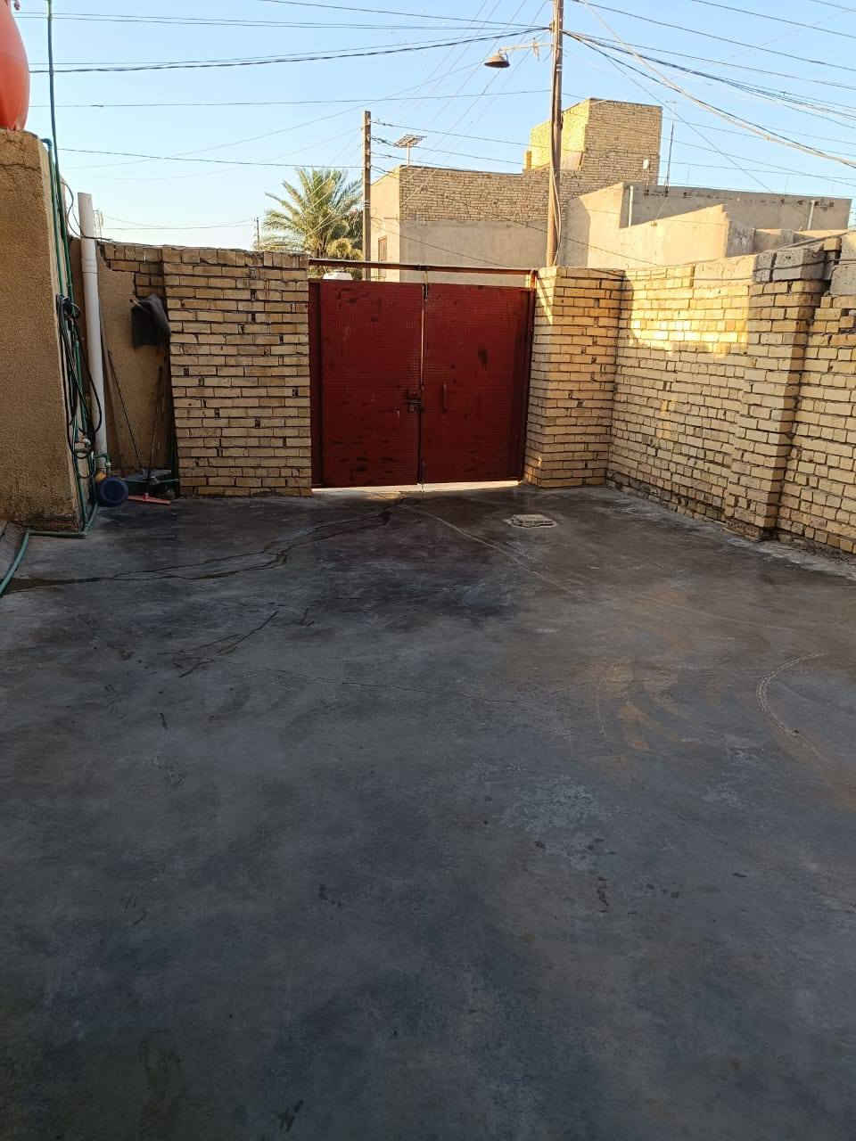 دار للبيع
طابو صرف بالشمري قرب اسواق شموسه ثالث بيت عن الشارع يحتوي على
استقبال وغرفتين نوم وثالثة طابق ثاني وصاله ومطبخ
التصال على الرقم ***********
