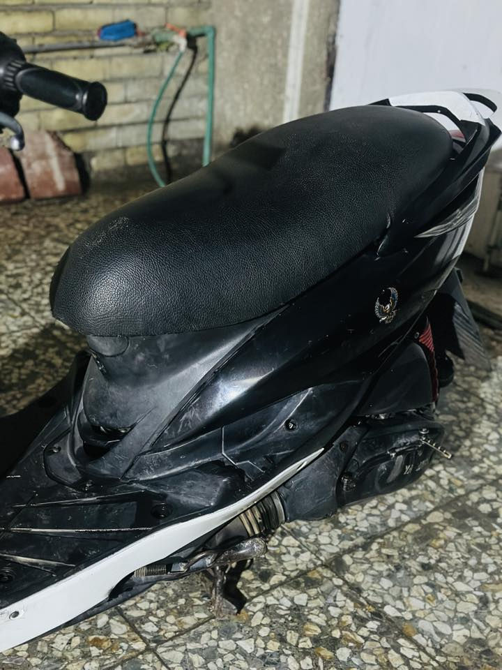 للبيع ماكس ثعلب الدراجه مابيهه اي نقص العنوان بغداد العبيدي السعر 450وبيهه مجال رقم ***********
