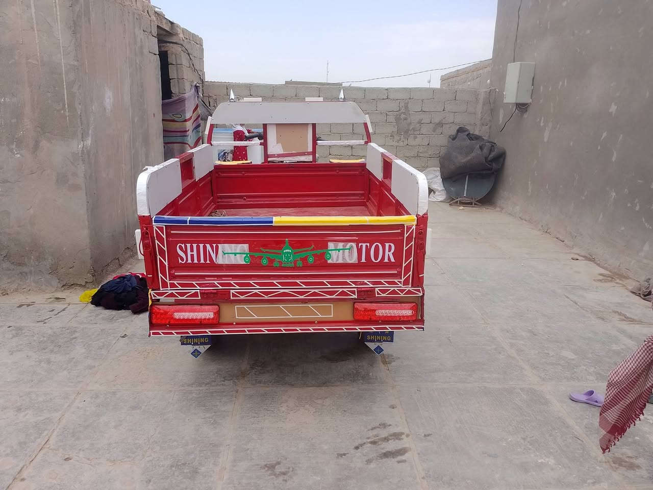 ستوته موديل 14اوراق اصوليه مكان ديوانيه عفك السعر مليون وربع وبيها مجال رقم 
‏‪***********‬‏
