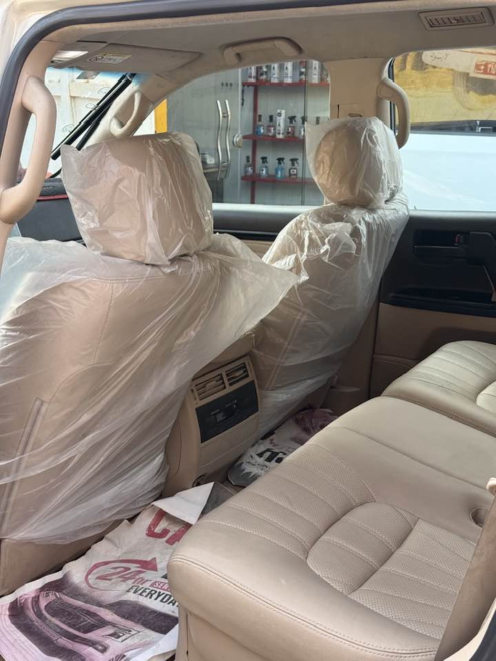 السلام عليكم لندكروز كا ز موديل 2014 رقم بصره بسمي سابقا مصفح أبواب فقط  السعر 265. للستفار اتصال على الرقم *********** مكان السياره بصره
