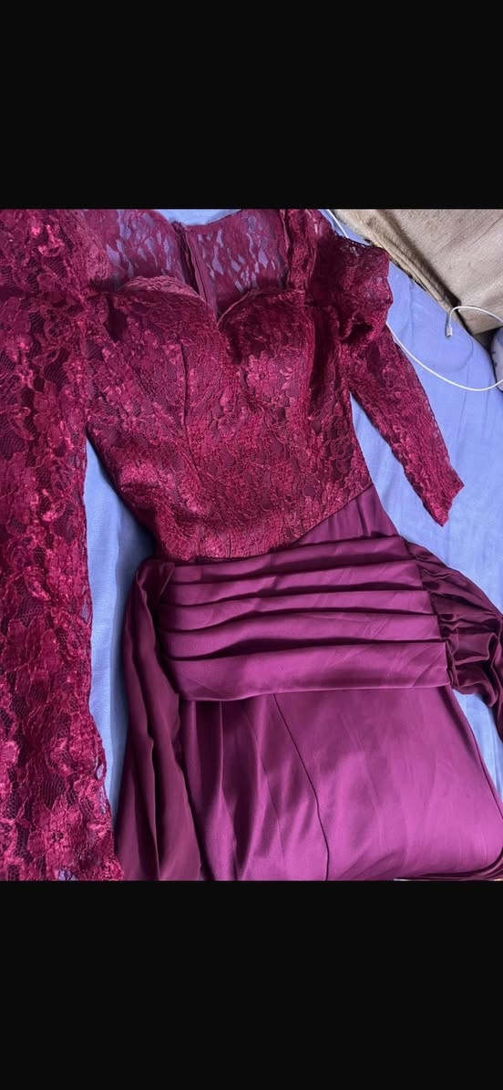 بنات هذا اشتريتة قياس ٣٨ ملبستة ع كد قياس وبس مكعد عليه لان تول من صدر عريض علية اخذتة ب٩٠ واريد ابيعة ب٦٠


**إذا كنت صاحب هذا الإعلان وتريد حذفه لأي سبب، رجاءا أرسل رسالة إلى الدعم الفني**