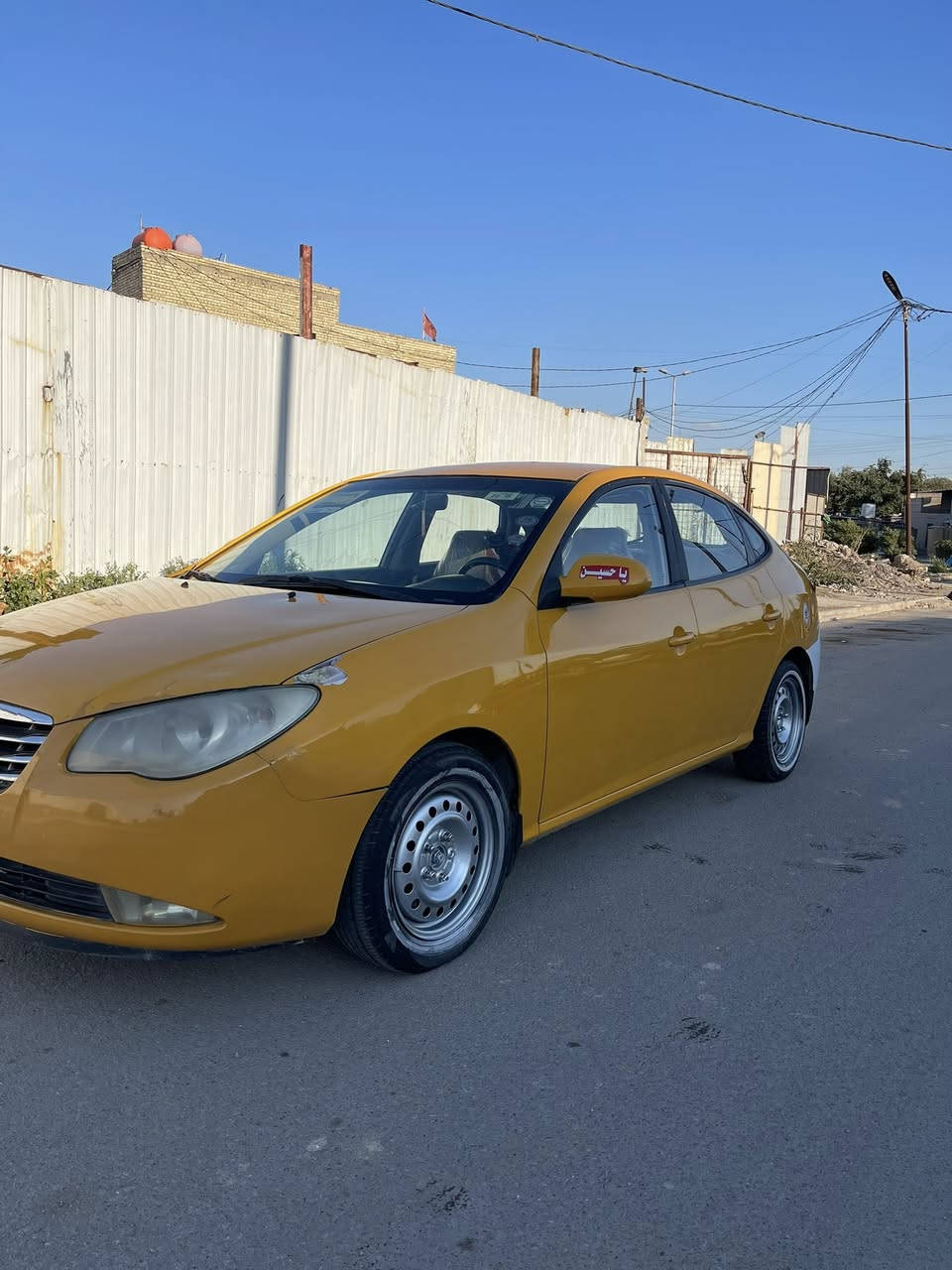 النتره مديل 2009 خليجي هيه مصفره محرك 1600بحاله جيده حادثها جاملغ خلفي مبدل السعر 85 وبيها مجال العنوان بغداد الحريه رقم الهاتف ***********
