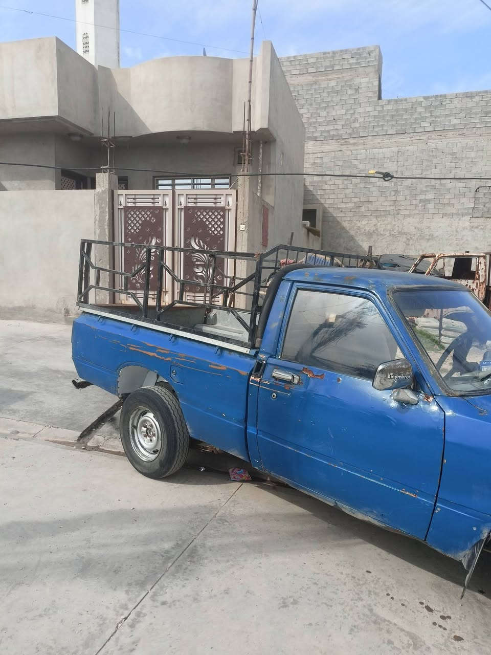 السلام عليكم
بيكم تويوتا موديل 82 للبيع رقم اجنبي نينوى هزه جديد سيارة جاهزه للبيع السعر 30 وبيها مجال رقم ***********
