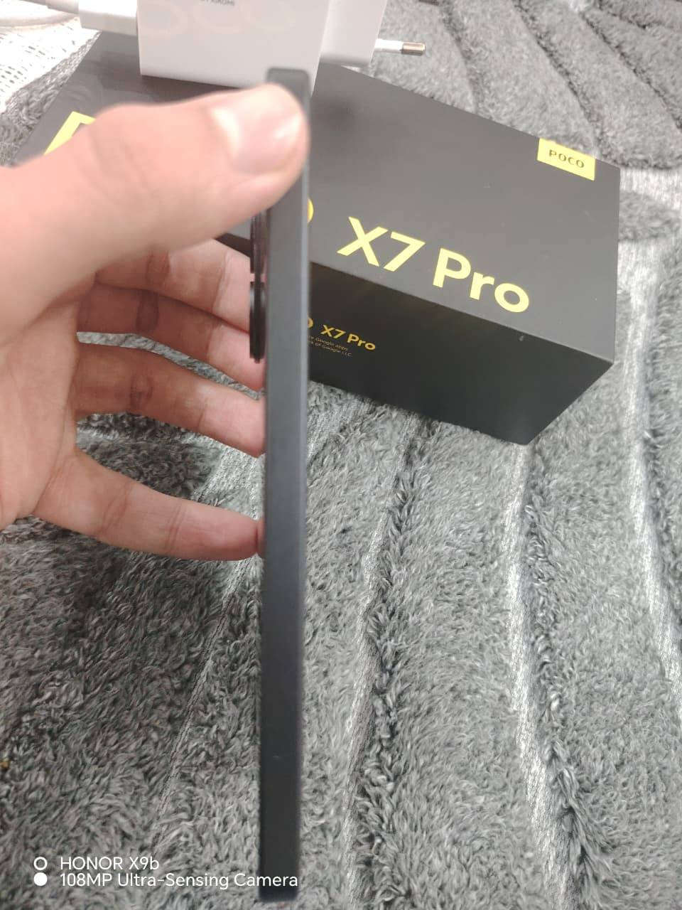 بوكو x7 برو ذاكرة 512 مع رام 12 +12 افتراضي
البطارية       6000mAh
الشاحنة                90W 
السماعات بتقنية الاستوديو
المعالج.     Dimensity 8400 Ultra  
ببجي يدعم 120فريم HDR
مقاوم للماء ويدعم الذكاء الاصطناعي
 استعمال شهر واحد فقط 
السعر 420 وبي مجال بسيط
الجهاز جديد وخالي من أي عيب 
مكاني الكاظمية للتواصل على الماسنجر أو واتساب ***********
