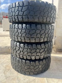 طقم كوشوك • 275/70/18 • حالة الوكالة