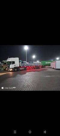 شاحنة سكانيا • للبيع