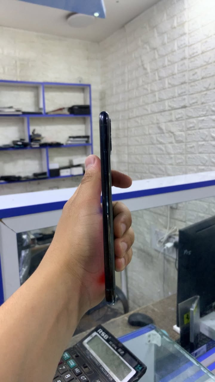 Iphone11 pro max
باتری:۸۲🔋
ذاكره:٦٤
عینوان:قلحە اربیل تعجیل
سعری:۱٦٥$🔒


**إذا كنت صاحب هذا الإعلان وتريد حذفه لأي سبب، رجاءا أرسل رسالة إلى الدعم الفني**